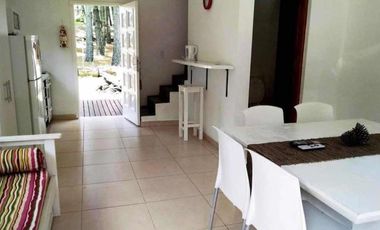 Casa en venta - 4 Dormitorios 4 Baños - 720Mts2 - Mar Azul