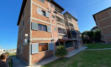Departamento en Venta en Isidro Casanova