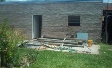 Se vende Casa en Arroyo Leyes