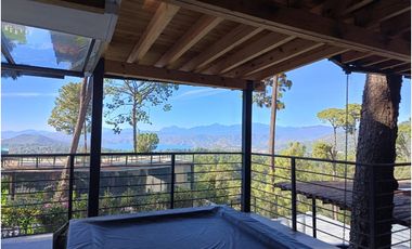 CASA MODERNA EN VENTA Y RENTA A 3 MINUTOS DE AVANDARO