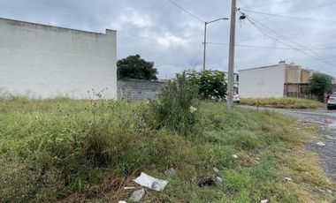 TERRRENO EN VENTA EN FRACCIONAMIENTO HACIENDA SAN MIGUEL  - ESCOBEDO NL.