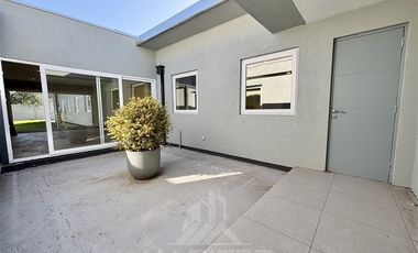 Casa en Arriendo en COD38304 Portal de la Frontera a pasos de Avenida Martín Lutero y Colegios