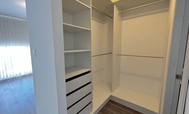 VENTA DE CASA  ESQUINERA MODERNA  143M2 EN EL VALLE DE LOS CHILLOS - MIRASIERRA / SEGURIDAD 24/7 (AB)