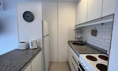 VENTA de 1 gran ambiente con balcón en la mejor zona de San Telmo, a metros de Puerto Madero