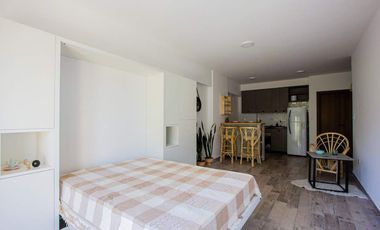 VENTA de 1 ambiente al frente con balcón y piscina