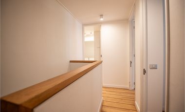 DUPLEX MODERNO CON EXCELENTE UBICACION