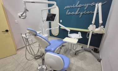 RENTA DE CONSULTORIO DENTAL EQUIPADO, LISTO PARA ESTRENAR EN PABELLÓN LAS TORRES