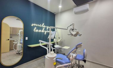 RENTA DE CONSULTORIO DENTAL EQUIPADO, LISTO PARA ESTRENAR EN PABELLÓN LAS TORRES