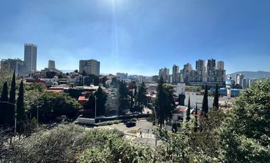Excelente Casa en Venta en Ubicacion Priviligiada Parques de La Herradura