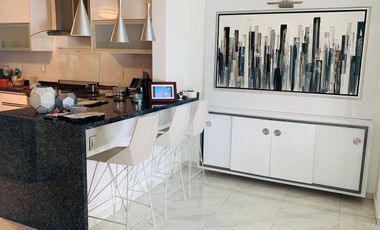 Excelente Casa en Venta en Ubicacion Priviligiada Parques de La Herradura