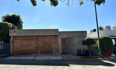 Excelente Casa en Venta en Ubicacion Priviligiada Parques de La Herradura