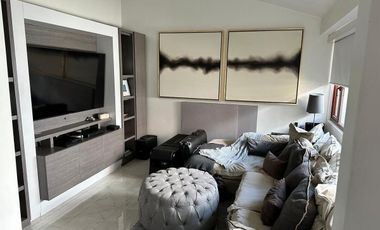 Excelente Casa en Venta en Ubicacion Priviligiada Parques de La Herradura