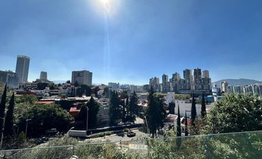 Excelente Casa en Venta en Ubicacion Priviligiada Parques de La Herradura