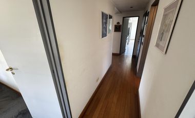 VENTA   DEPARTAMENTO 3 AMBIENTES CON COCHERA  PUERTO MADERO
