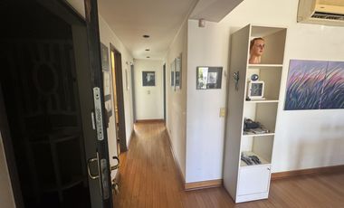 VENTA   DEPARTAMENTO 3 AMBIENTES CON COCHERA  PUERTO MADERO