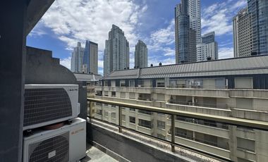 VENTA   DEPARTAMENTO 3 AMBIENTES CON COCHERA  PUERTO MADERO
