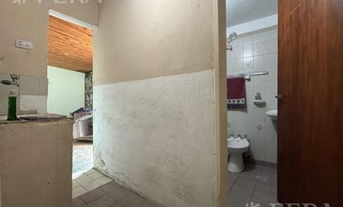 Venta de casa 3 ambientes en Villa Dominico