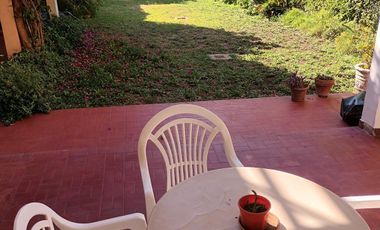 Excelente Casa Equipada para 7 pers. con gran parque - 5 Amb - Centro San Pedro