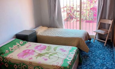 Excelente Casa Equipada para 7 pers. con gran parque - 5 Amb - Centro San Pedro
