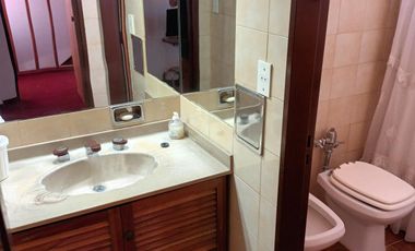 Excelente Casa Equipada para 7 pers. con gran parque - 5 Amb - Centro San Pedro