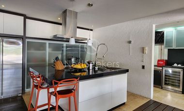 CASA EN VENTA EN EL CENTRO DE AVANDARO A UNOS CUANTOS PASOS DE LA ZONA COMERCIAL