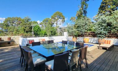CASA EN VENTA EN EL CENTRO DE AVANDARO A UNOS CUANTOS PASOS DE LA ZONA COMERCIAL