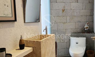 CASA EN VENTA EN EL CENTRO DE AVANDARO A UNOS CUANTOS PASOS DE LA ZONA COMERCIAL