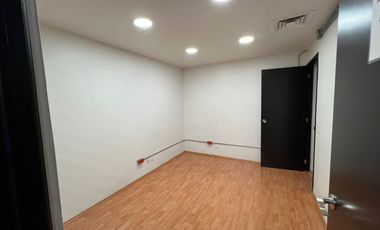 Renta de Oficina Acondicionada de 98 m2 en Rio Rhin