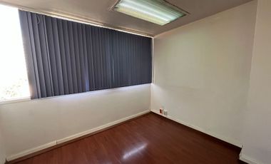 Renta de Oficina Acondicionada de 98 m2 en Rio Rhin