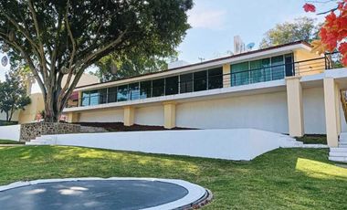 CASA DE CAMPO EN PUENTE GRANDE