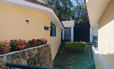 CASA DE CAMPO EN PUENTE GRANDE