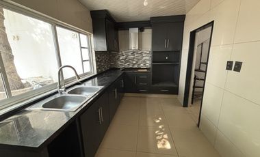 Casa en Venta en Alcaldía TLAHUAC