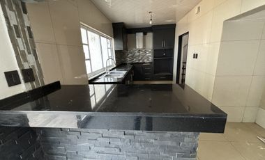Casa en Venta en Alcaldía TLAHUAC