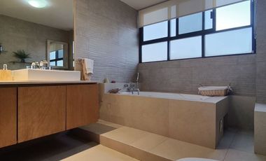SE VENDE O SE RENTA (AMUEBLADO LA RENTA) ESPECTACULAR PENT HOUSE EN POLANCO (V)