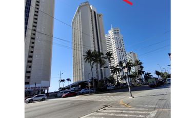 VENTA BONITA SUITE TORRES GEMELAS AV COSTERA CLUB DEPORT ACAPULCO