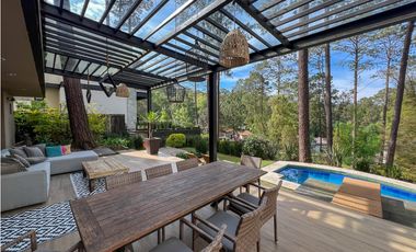CASA MODERNA EN CONDOMINIO, BOSQUE VERDE