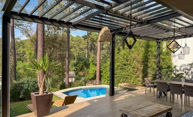 CASA MODERNA EN CONDOMINIO, BOSQUE VERDE