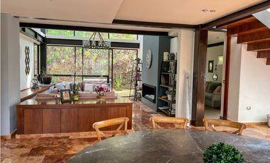 CASA MODERNA EN CONDOMINIO, BOSQUE VERDE