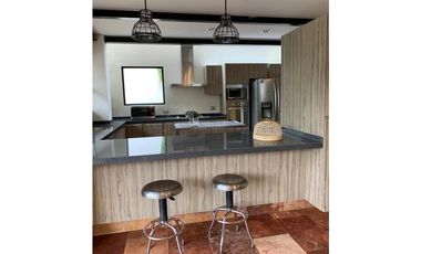 CASA MODERNA EN CONDOMINIO, BOSQUE VERDE