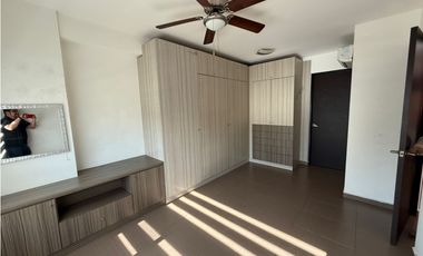 Lujoso Apartamento Torre Up, Cumbres