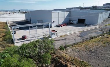 Renta o Venta Nave Industrial en Queretaro.