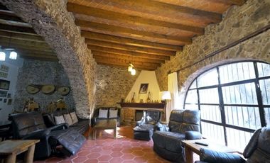 HERMOSA HACIENDA CON 9 RECÁMARAS