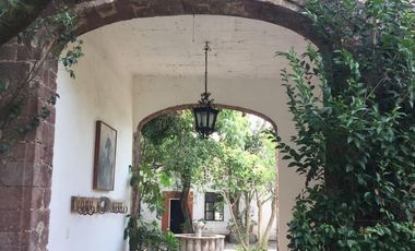HERMOSA HACIENDA CON 9 RECÁMARAS