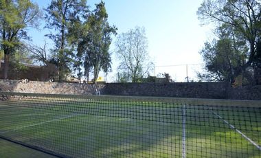 HERMOSA HACIENDA CON 9 RECÁMARAS