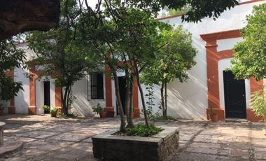 HERMOSA HACIENDA CON 9 RECÁMARAS