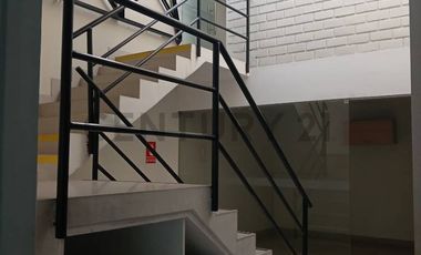 ALQUILER DE LOCAL COMERCIAL / INDUSTRIAL