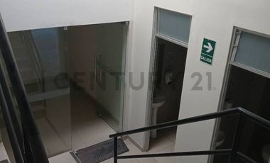 ALQUILER DE LOCAL COMERCIAL / INDUSTRIAL