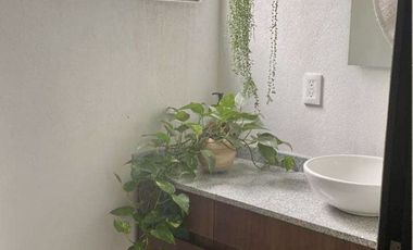 BONITA CASA EN VENTA FRACC. RIBERA. ZONA ESMERALDA