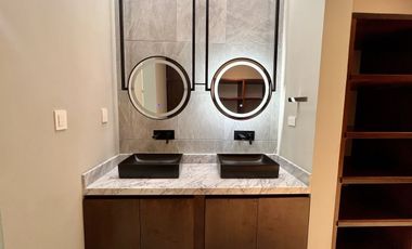 Casa en venta en privada residencial zona de Chablekal