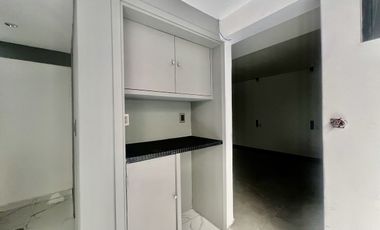 VENTA CASA CON USO DE SUELO HABITACIONAL Y DE OFICINA EN LA COLONIA DEL VALLE